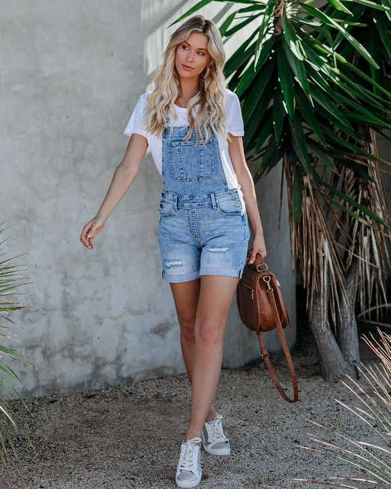 Denim Overall Shorts For Women Easy Outfit Ideas 2022