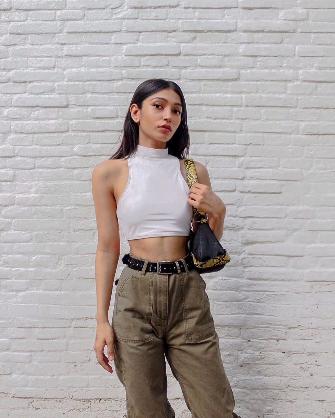 cargo pants outfits women's