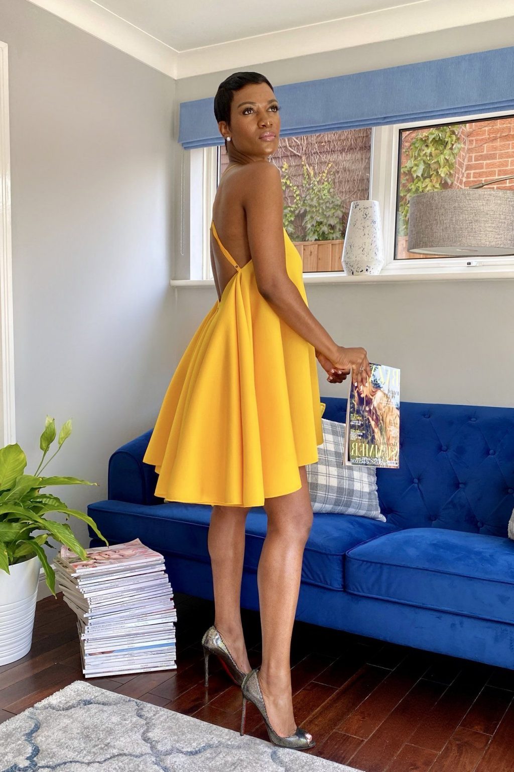 shoes that go with yellow dresses