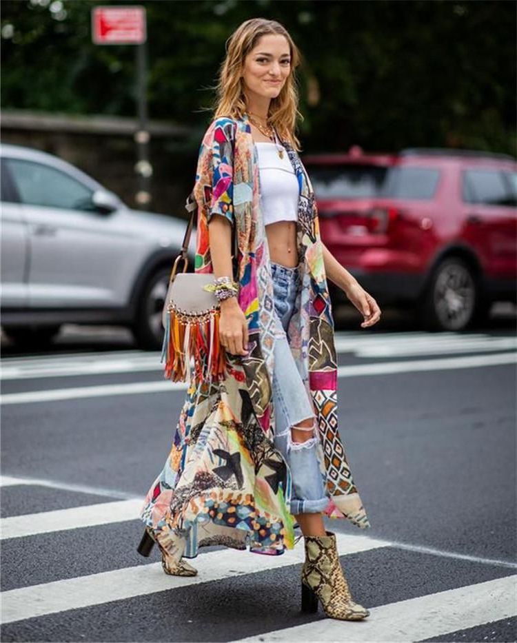 How To Wear Kimonos: An Easy Street Style Guide For Ladies 2022