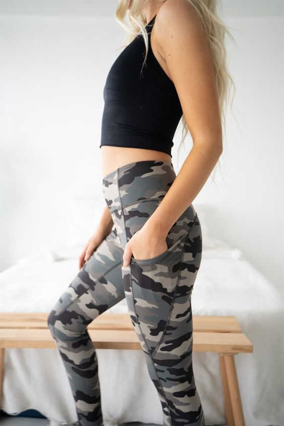Easy Tips How to Style Camo Leggings: Practical Tips And Tricks 2022