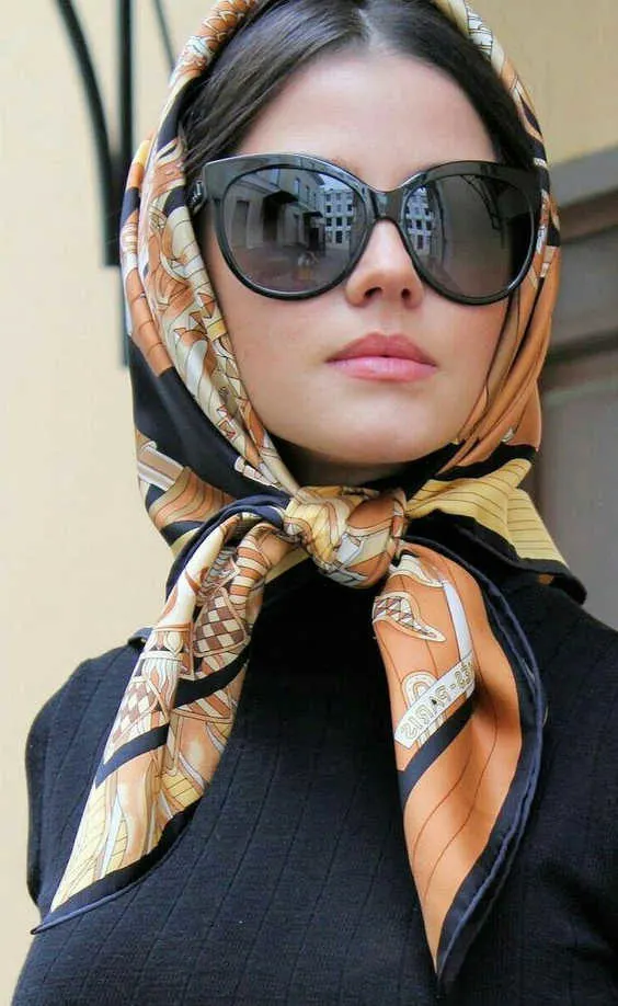 How To Wear Scarves For Women Easy Street Style Ideas 2023