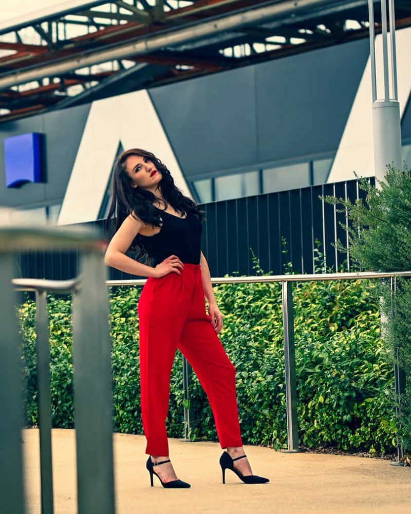 What To Wear With Red Pants For Women 2023