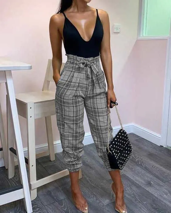 High Waisted Pants For Women Easy Style Guide 2023 | Fashion Canons