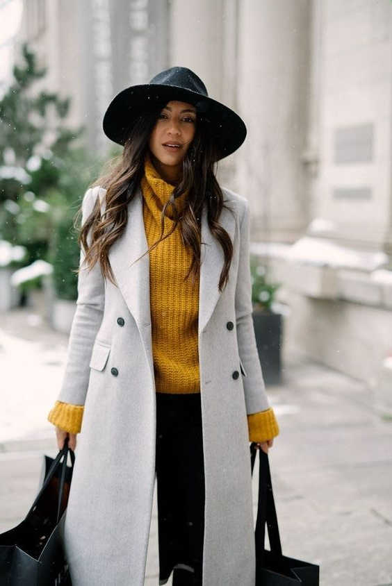 Sweaters For Women: Cozy And Chic Styles To Try This Year 2022