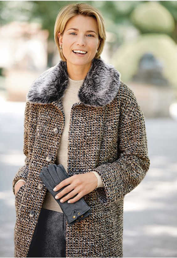 Tweed Jacket Outfit Ideas For Women: 19 Looks To Try 2022