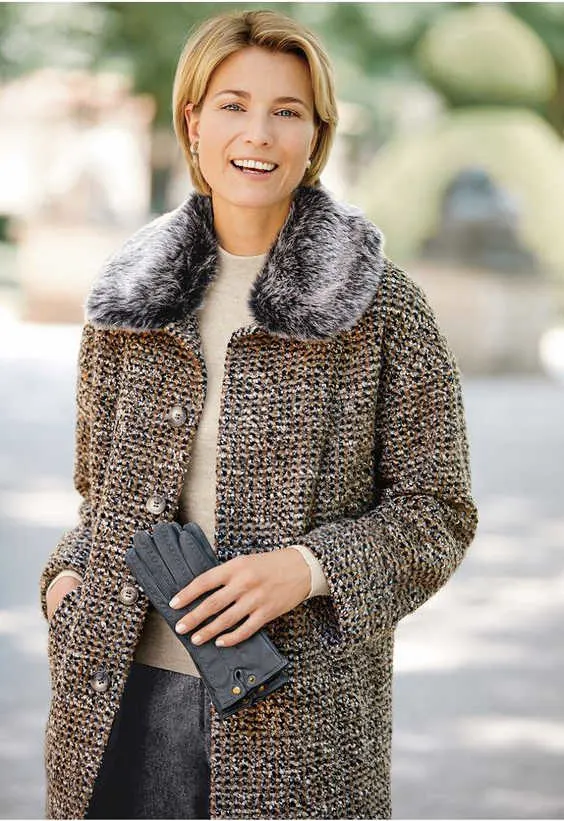 Tweed Jacket Outfit Ideas For Women: 19 Looks To Try 2023