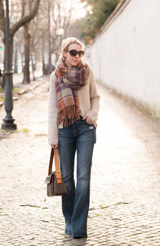 23 Ideas How To Wear Jeans In Winter: Real Life Outfit Inspiration 2022