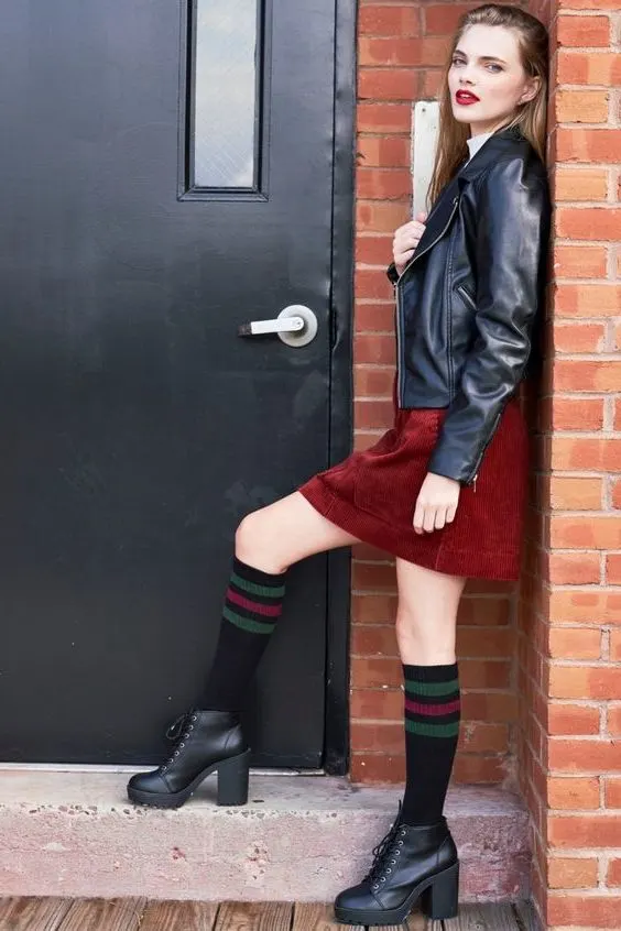 Easy Street Style Ideas With Thigh High Socks For Ladies 2023