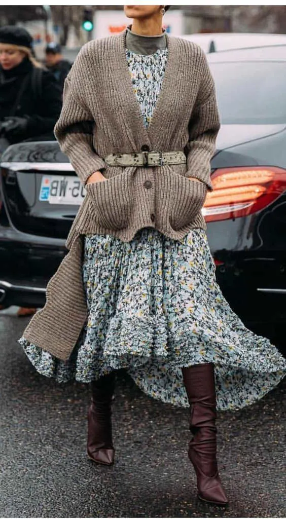 Sweaters With Belts For Women: Unbelievable Street Looks 2023