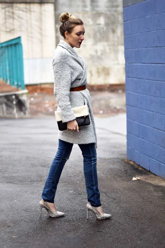 Sweaters With Belts For Women: Unbelievable Street Looks 2023