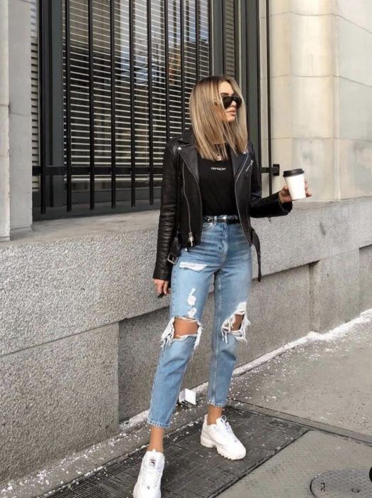 How To Wear Sneakers with Jeans: Jaw Dropping Street Looks 2023