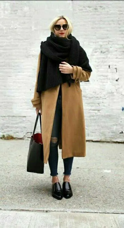 black scarf and camel coat 1