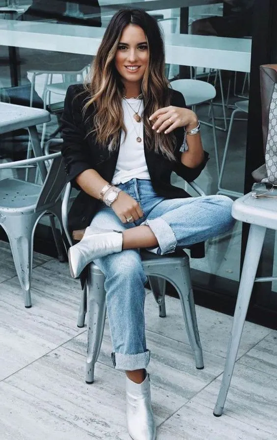 26 Ways How To Wear Boyfriend Jeans: Clever Outfits To Try Now 2023