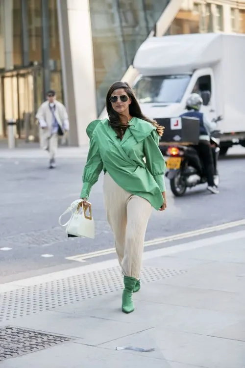 How To Wear Bright Colors This Summer: Fascinating Style Tips 2023