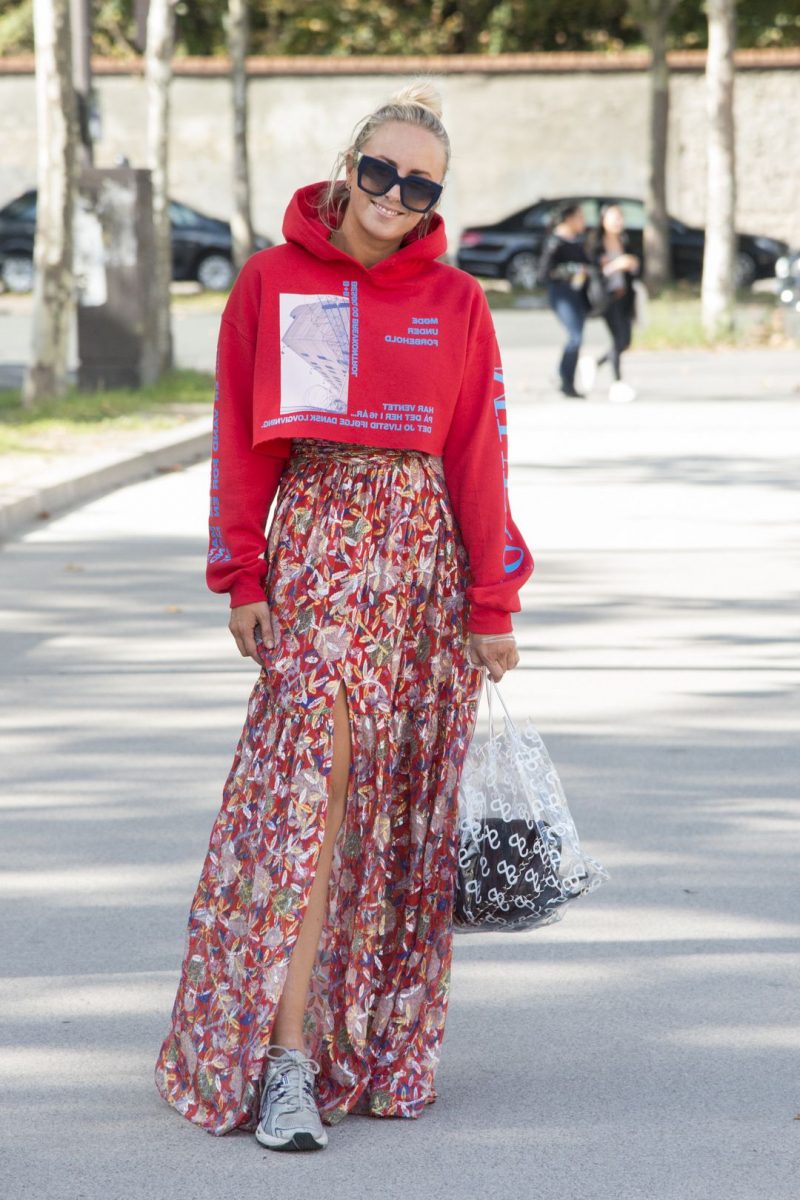 How To Wear Hoodies For Spring: Approved Street Style Ideas 2023