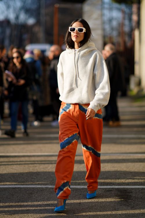 How To Wear Hoodies For Spring: Approved Street Style Ideas 2022