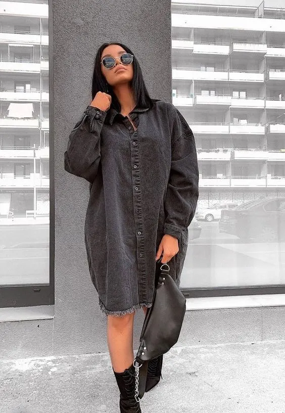 Should You Wear Oversized Outfits: How To Wear It Without Looking Big 2023