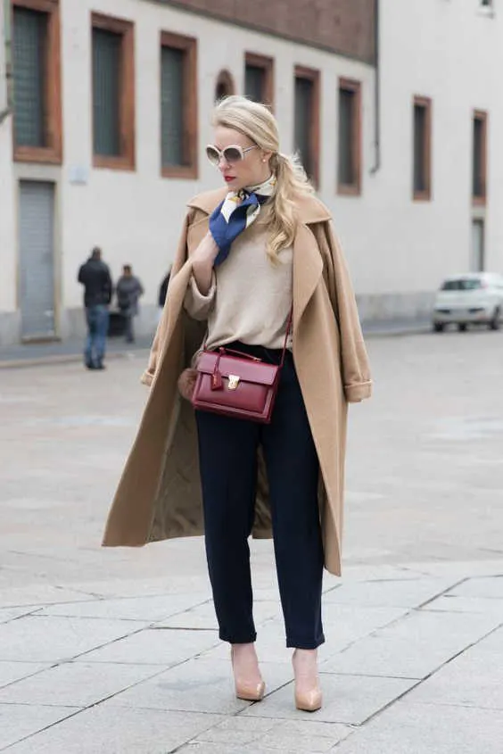 Best Scarf Colors For Camel Coats: Ultimate Street Style Ideas 2023