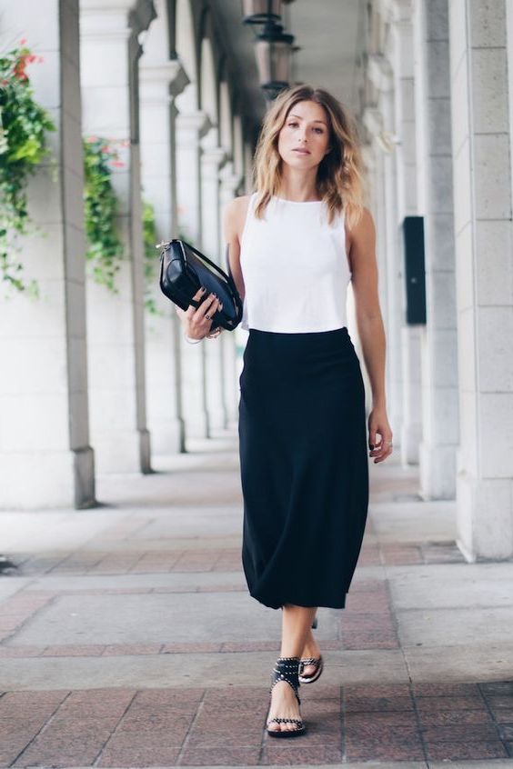 Summer Outfits For The Office: Practical & Feminine Ideas 2022