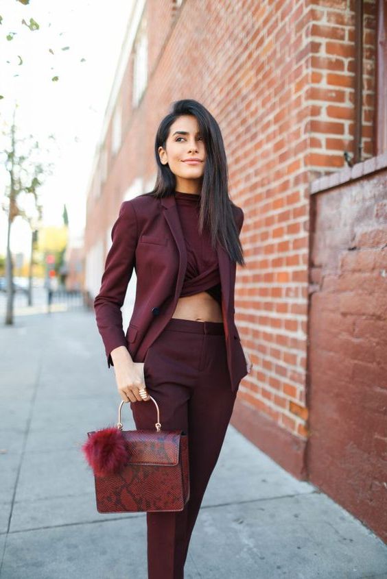Burgundy Outfits For Winter: Best Ideas For Women 2023
