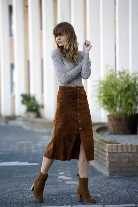 How To Wear Skirts For Winter: Simple Style Tricks To Follow 2023