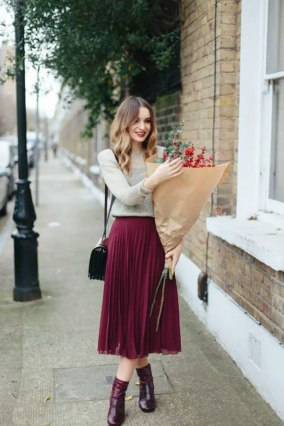 5 Ways to Style the Winter 2022 Must Have Skirt - FunkyForty