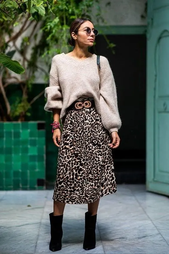 How To Wear Skirts For Winter: Simple Style Tricks To Follow 2023 ...
