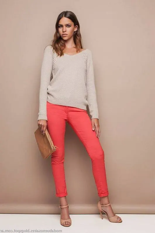 Coral Color Outfit Ideas For Spring: Practical Style Guide 2023