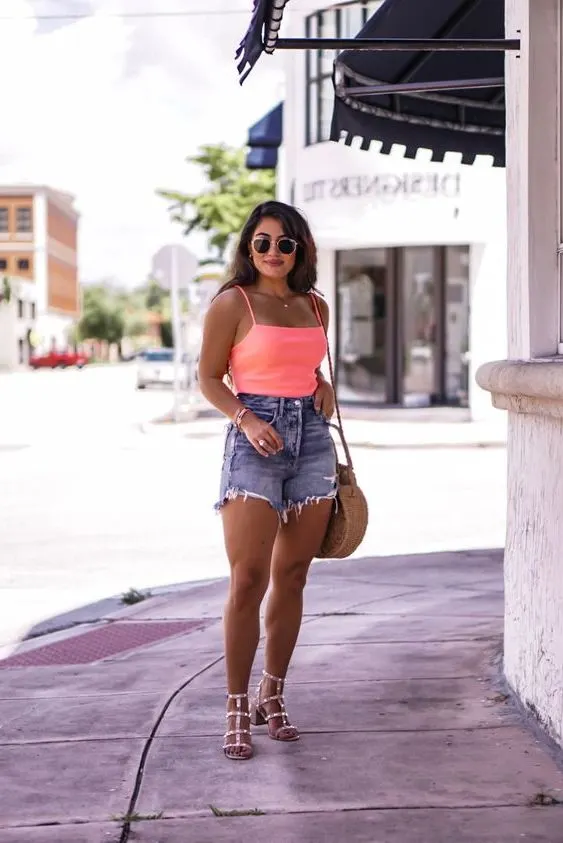 Coral Color Outfit Ideas For Spring: Practical Style Guide 2023