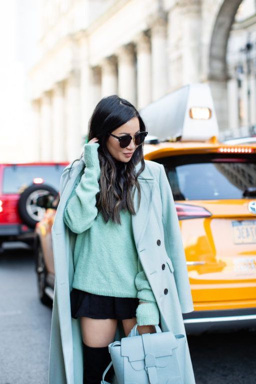 How To Wear Mint Colored Clothing For Women: Smart Strategies 2023