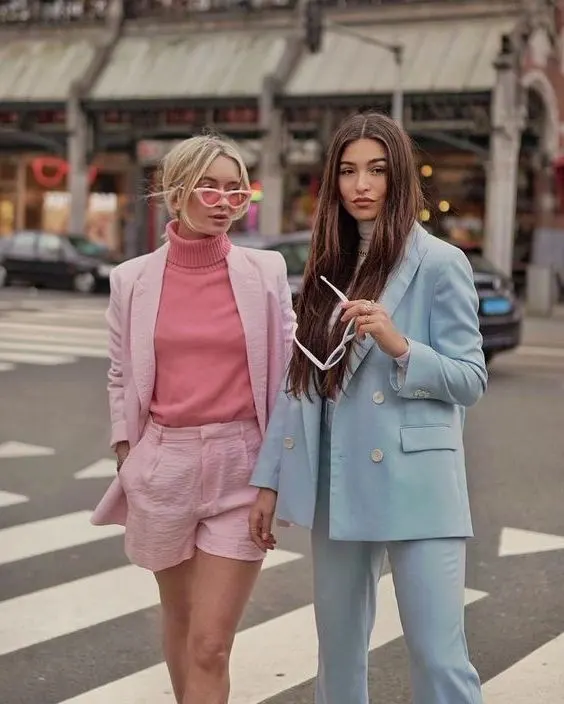 Pastel Color Outfits For Ladies: Spontaneous Street Style Ideas 2023