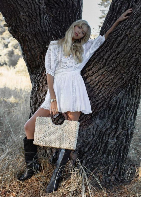 Straw Bags To Try This Summer: Ultimate Style Guide 2023