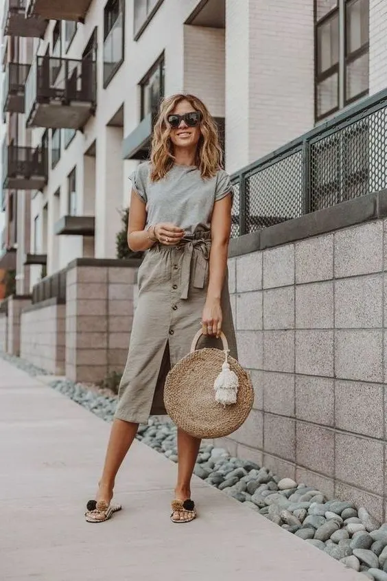 Straw Bags To Try This Summer: Ultimate Style Guide 2023