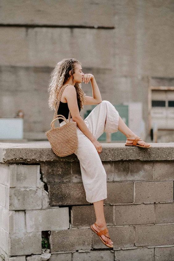 Straw Bags To Try This Summer: Ultimate Style Guide 2022