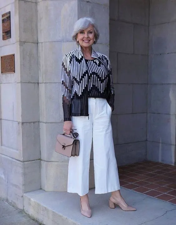 Basic Wardrobe For 60-Year-Old Woman: A Simple Guide For You 2023 Basic Wardrobe For 60-Year-Old Woman: A Simple Guide For You 2023