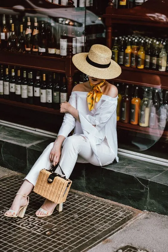 Straw Bags To Try This Summer: Ultimate Style Guide 2023