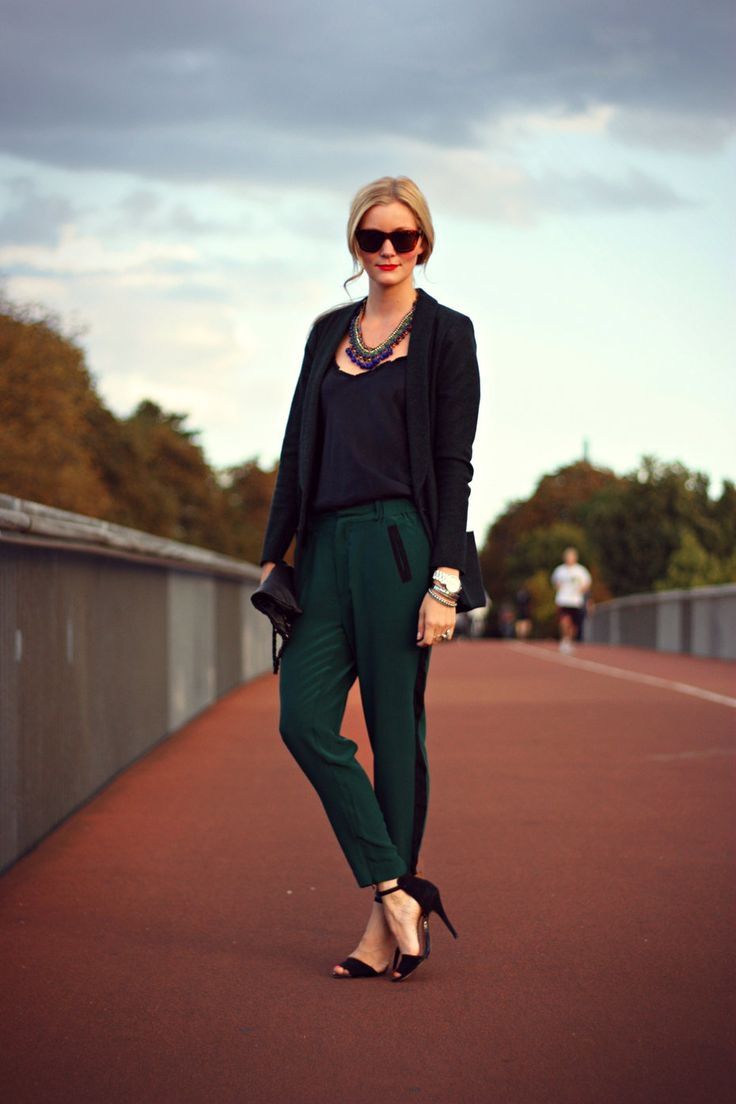 Best Ways To Style Jogger Pants For Ladies: Smart Strategy 2023