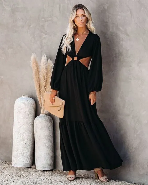 How To Look Good In A Black Maxi Dress: Epic Inspiration 2023