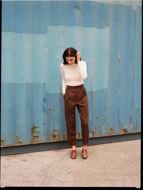 Brown Pants Outfit: Best Looks For Women 2023