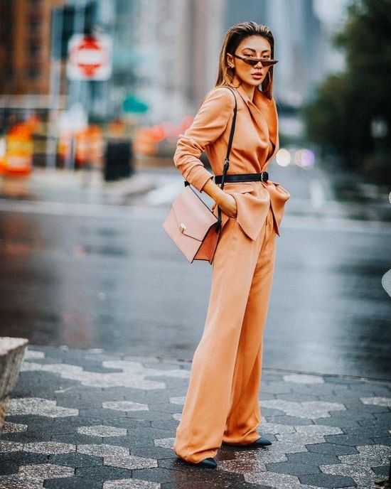 Stylish Business Suits for Women: Best Ideas And Trends 2022
