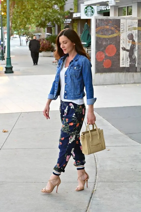 Complete Guide On How To Make Floral Pants Look Chic On You 2023