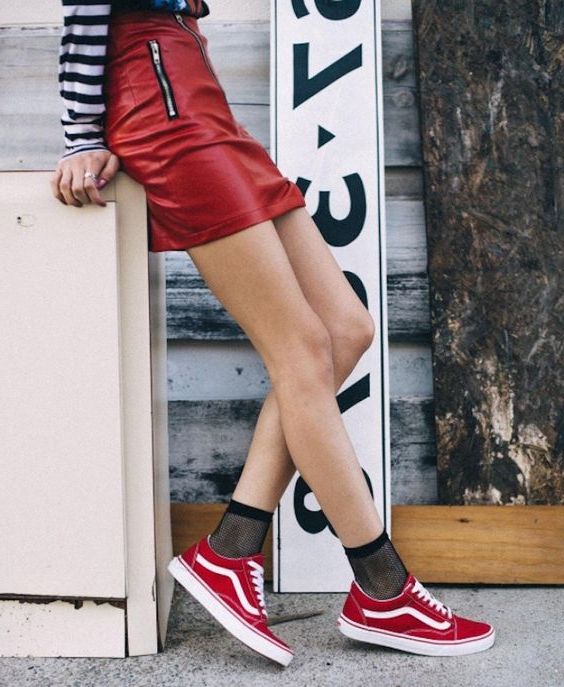 Red Sneakers Outfit For Women: Easy Tricks To Know 2022