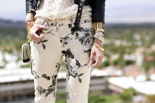 Are Printed Pants In Style Right Now: Easy Guide For Ladies 2023