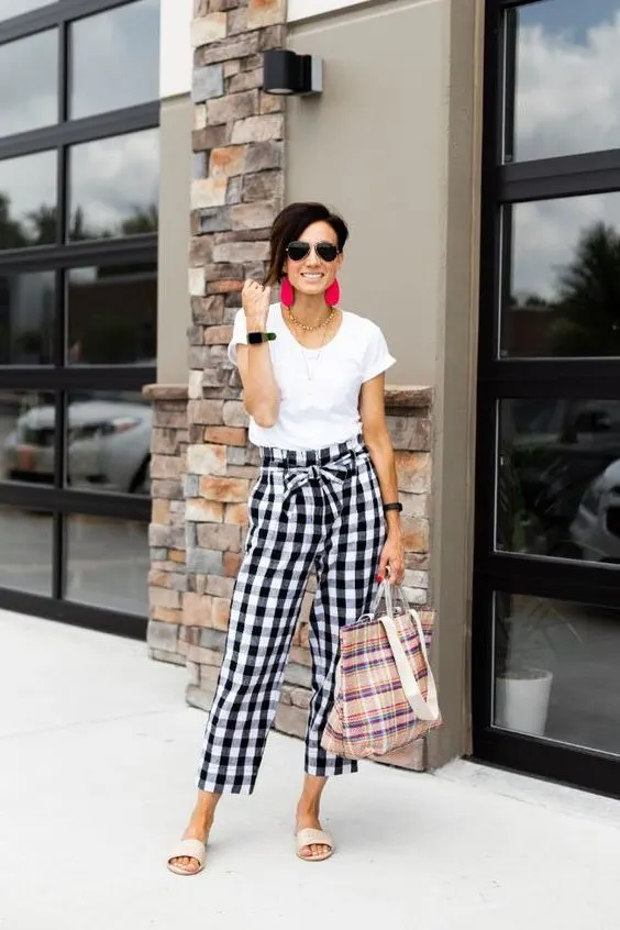 Are Printed Pants In Style Right Now: Easy Guide For Ladies 2023