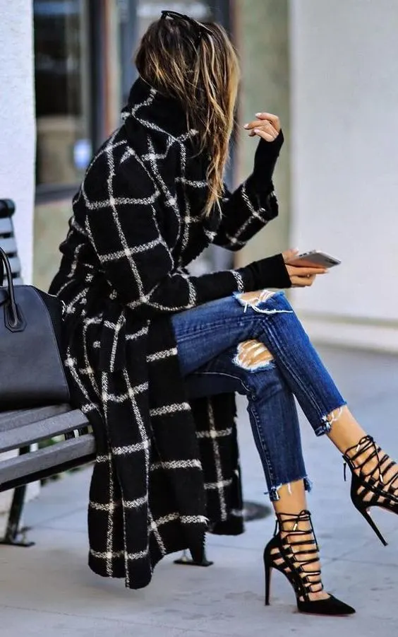 What Plaid Trench Coats Are In Trend This Fall 2023