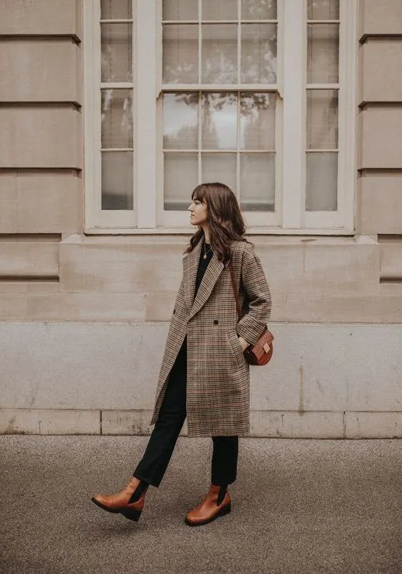 What Plaid Trench Coats Are In Trend This Fall 2023