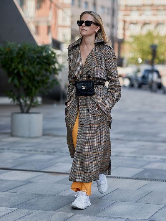 What Plaid Trench Coats Are In Trend This Fall 2022