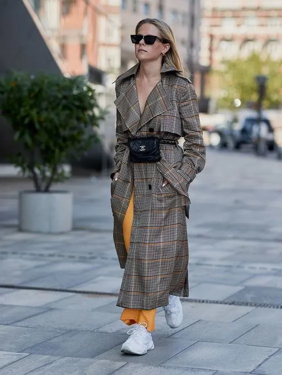 What Plaid Trench Coats Are In Trend This Fall 2023