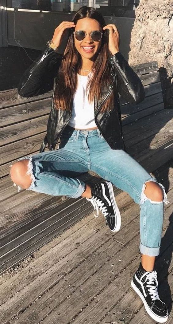 What Tops To Wear With Ripped Jeans This Year Best Outfit Combinations 2023